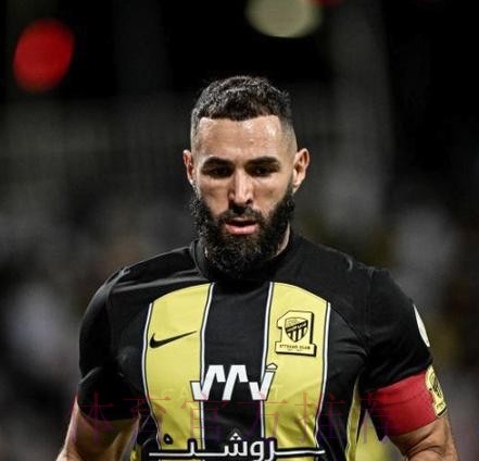 皇马对本泽马关上回归大门 他不在俱乐部计划中 皇马对本泽马关上回归大门 他不在俱乐部计划中